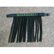 čelenka s provázkovými třásněmi (čabraka) ManMat